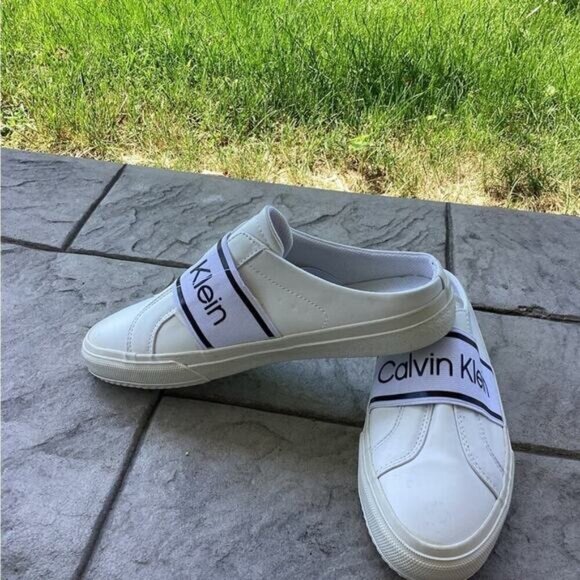 Acubi mermaidcore fairycore Calvin Klein Women's White and Black Mules size 10 - Picture 3 of 6